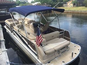 2010 Harris 250 Grand Mariner