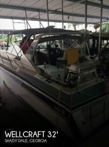 1989 Wellcraft St Tropez 3200
