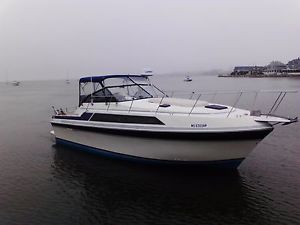 1987 Carver 32 Montego