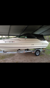 No Reserve, 1992 SeaRay 200LX Over Nighter