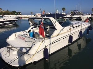 Sea Ray 400 Express Cruiser
