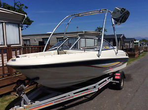 BAYLINER BOWRIDER 175 with Wakeboard Tower