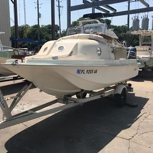 Boston Whaler Menemsha