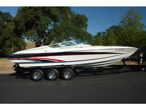 2005 Formula 271 Fastech Boat