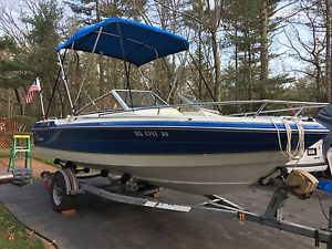 1989 Wellcraft Classic 18