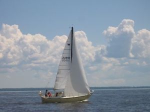 1976 Mirage Yachts Ltd (CAN) Perry 26