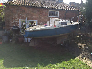 Leisure 17 Sailing boat, Mercury Outboard, Boat Trailer