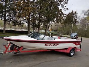 Mastercraft Barefoot 200