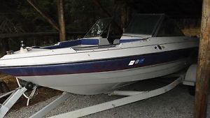 18 foot Chris Craft, in-board-outboard, 1986