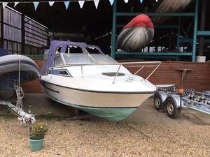 Project Motor Boat Fairline 21?