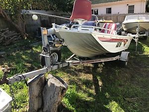 3.9M Quintrex Hornet Trophy + trailer + 25HP yamaha 4 stroke all rego.