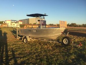 5.2m quintrex Dory. 2003 model