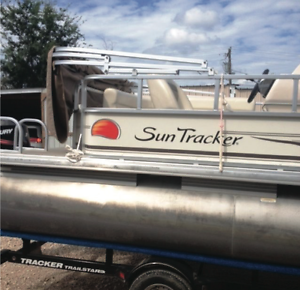 Suntracker 2008 Party Barge 190 Pontoon