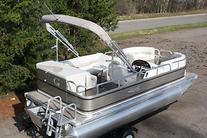 New 2014 hold over- 18 to 19 ft pontoon boat with four stroke 25 -  high quality