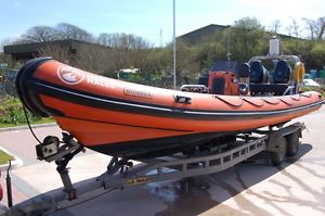 HUMBER 8M DIVE RIB BOAT WITH 2 X 2016 SUZUKI 140 OUTBOARDS & TRAILER