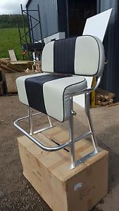 *LARGE DRIVING BOLSTER SEAT LEANING POST FOR RIB/FISHING BOAT WITH ROD HOLDERS*