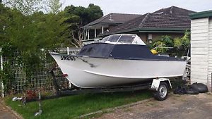 WOODEN HALF CABIN BOAT