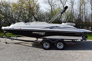 2009 Starcraft 22' Open Bow Rider Deck Boat. Star Step w/ 4.3 MPI Fuel Injected 220 HP Mercruiser. SWEET!
