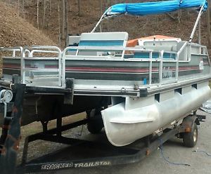 1989 Sun Tracker bass buggy