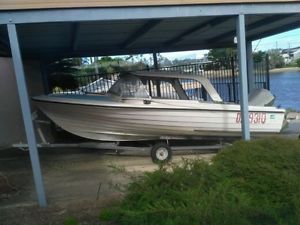 Steber Craft 16.6 Foot Boat With 85 Evinrude Moterfor Sale