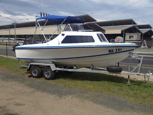 Boat, 5.4m, Fishing, Half cabin, 150hp, Electric anchor winch