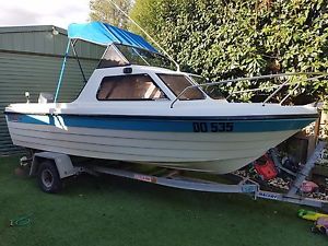 4.7m Sportscraft Half Cab