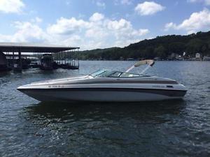2003 Crownline 266BR