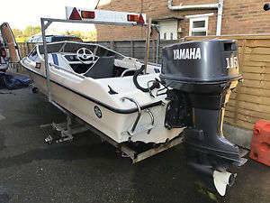 Fletcher 15 foot speed boat water ski wakeboard Yahaha 115