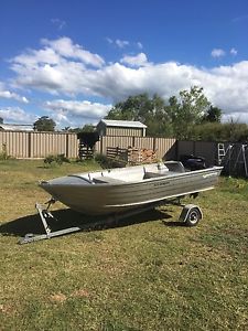Boat , motor and trailer