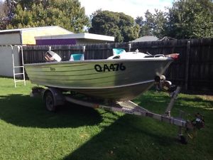 Aluminium Boat Quintrex 4.1m Dory Wide Body & trailer 25hp yamaha motor