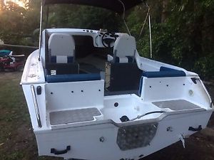 Cruise Craft Regal Half Cabin Boat