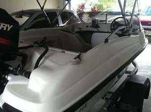 VIPER CIELLE 2008 ,AUST MARINE INDUSTRY FED SKI BOAT FINALIST OF THE YEAR 2007,