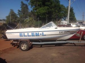 ski fishing boat