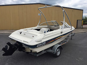 2001 Bayliner 175 Bowrider Family Ski/Wakeboard Powerboat With Wakeboard Tower