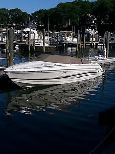 2001 Formula Model 260SS - Used