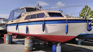 71 RELCRAFT 27 6 BERTH RIVER CRUISER VOLVO PENTA TWIN SCREW AQUAMATIC 270 ON LEG