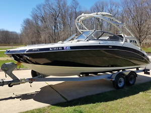 2011 yamaha Jet Boat 242 Limited s ***MINT CONDITION!!