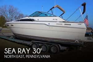 1986 Sea Ray SRV 300 Weekender
