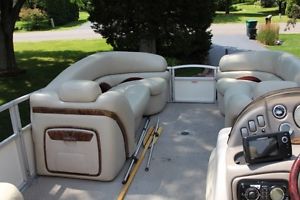 2008 Sun Tracker REGENCY