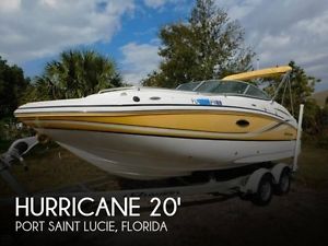2013 Hurricane 2000 Sundeck