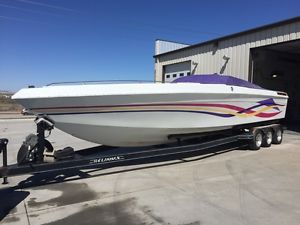 1995 Baja Caliber 32' twin 454, quad seating, 3 amp-12 speaker sound system