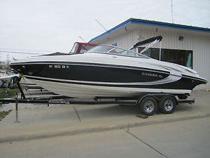 2014 Rinker Captiva 246 BR