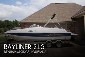 2014 Bayliner 215