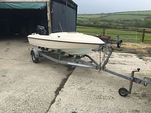 FLETCHER SPEED BOAT