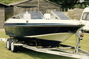 Fletcher Arrowshaft 21ft Inboard Speed Boat