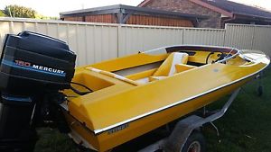 Original Bullet Ski Boat