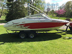 2010 YAMAHA 212X JET BOAT SPEED BOAT