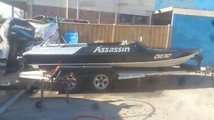 speed boat mercury efi 200hp
