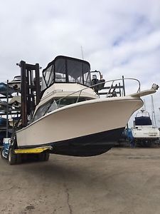 28' Bertram design flybridge fishing boat
