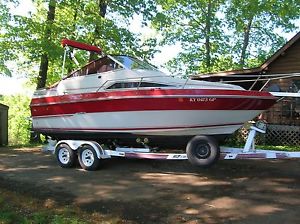 1988 21ft SeaRay Cruiser